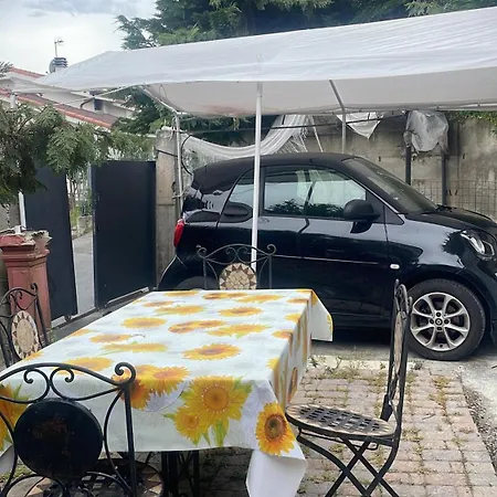 Hébergement de vacances Sabrina Maison Chic Dolcenido Bouquet Sanremo 1 San Remo